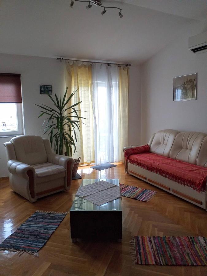 Apartments Monika Novi Vinodolski Exterior photo