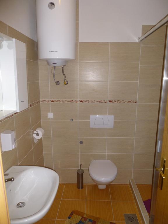 Apartments Monika Novi Vinodolski Room photo